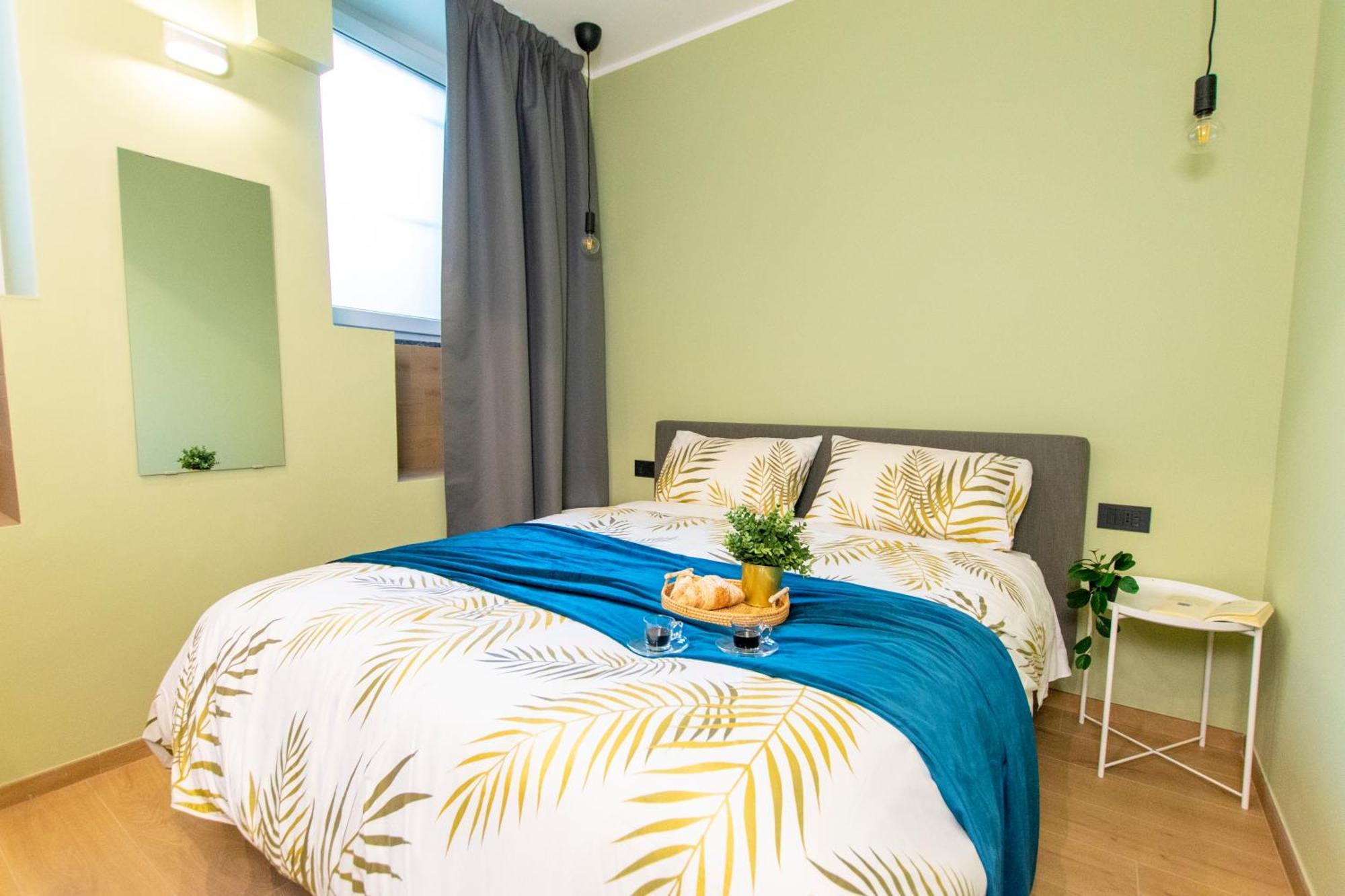 Апартаменты Ihost Luxury -Free Parking- Plana 6 Милан Экстерьер фото
